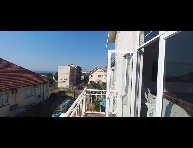3 BEDROOM SIMPLEX FOR SALE IN MORNINGSIDE